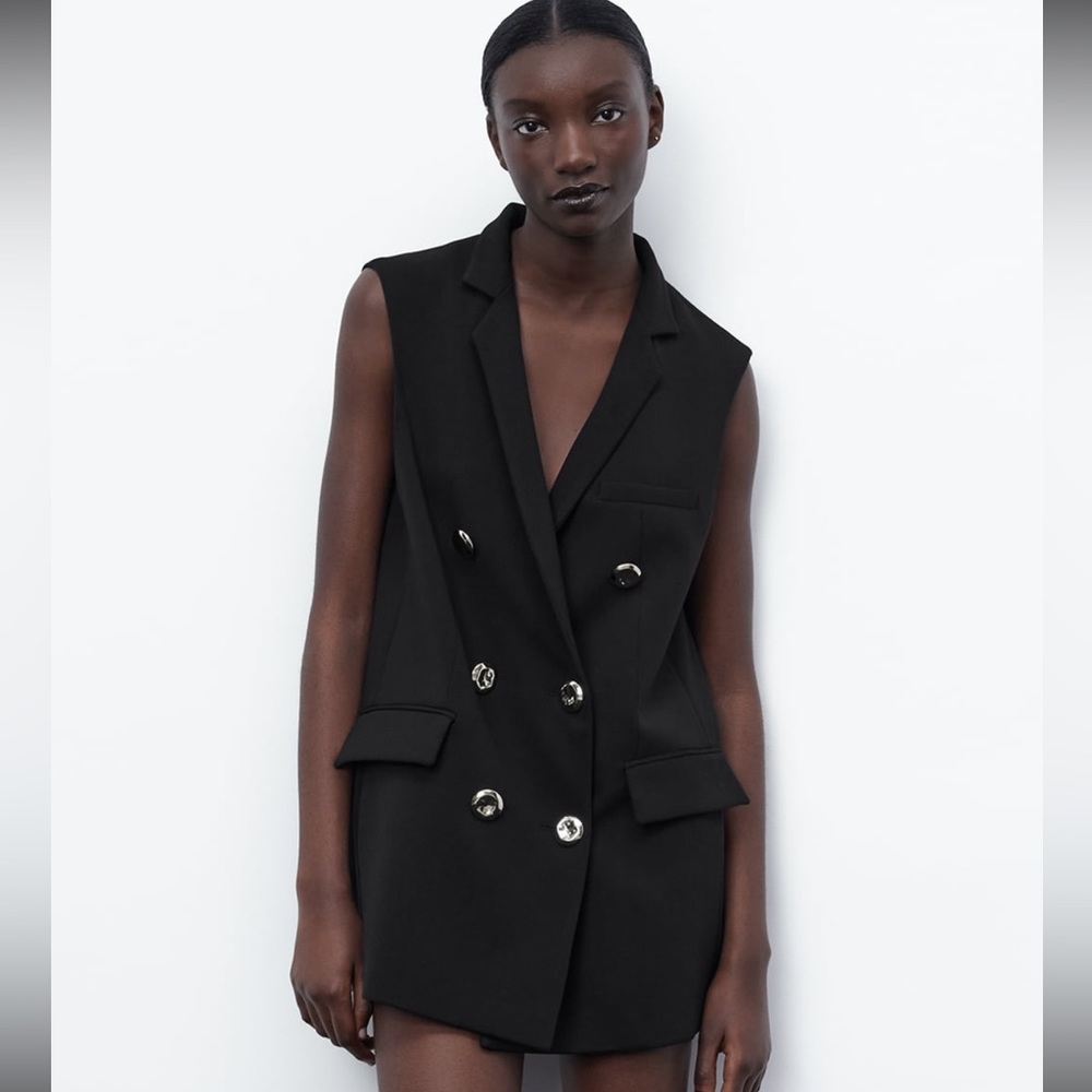 NWOT Zara black lapelless double breasted vest - size L